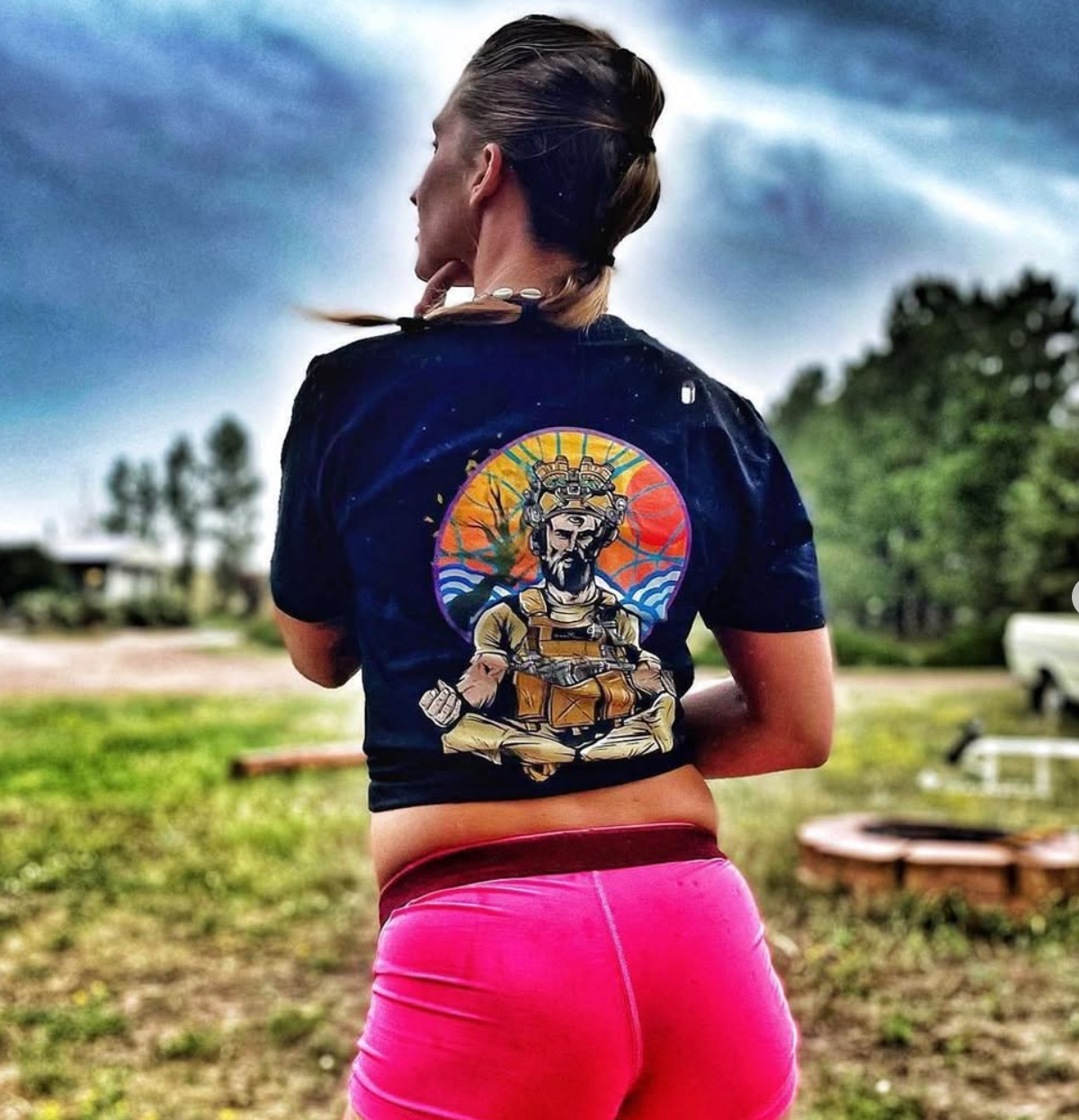EASY DAY® lifestyle photo – female athlete wearing Zen Operator Tee.